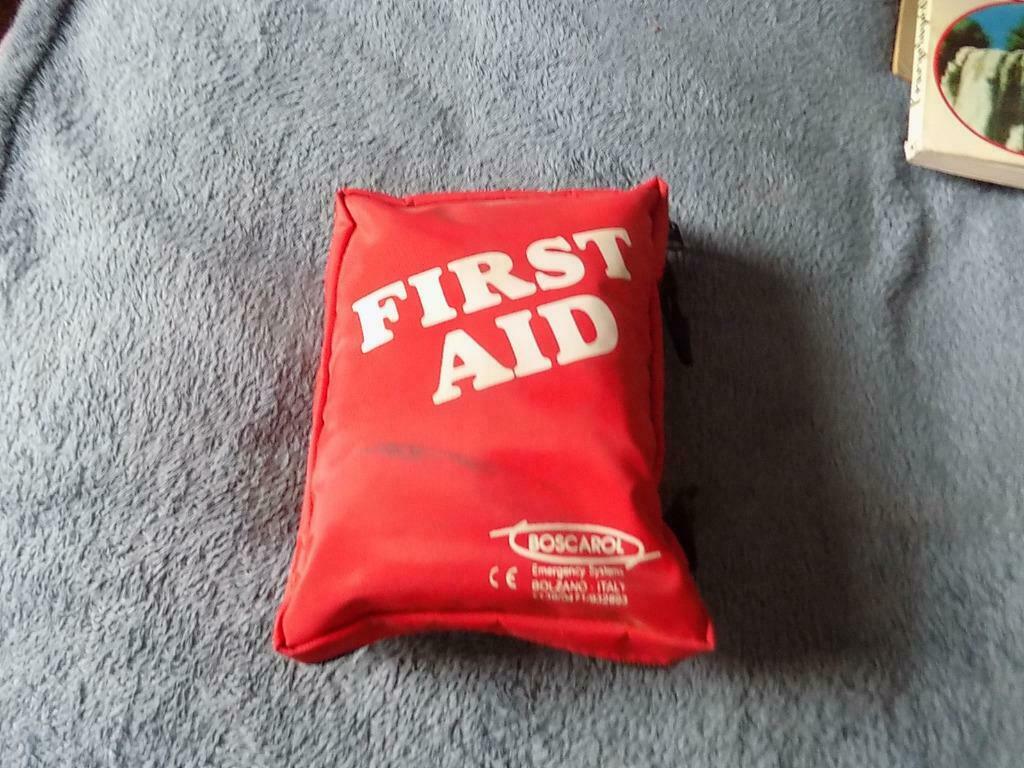 Trousse de secours (premiers soins), Enlèvement ou Envoi, Comme neuf, Autres types