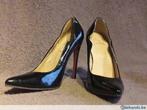 Nep Louboutins 39, Pumps, Zwart, Ophalen of Verzenden, Gedragen