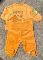 Pyjama 6 maand of 68 - 74, Kinderen en Baby's, Babykleding | Maat 74, Nacht- of Onderkleding, Jongetje of Meisje, Bout’chou, Ophalen of Verzenden