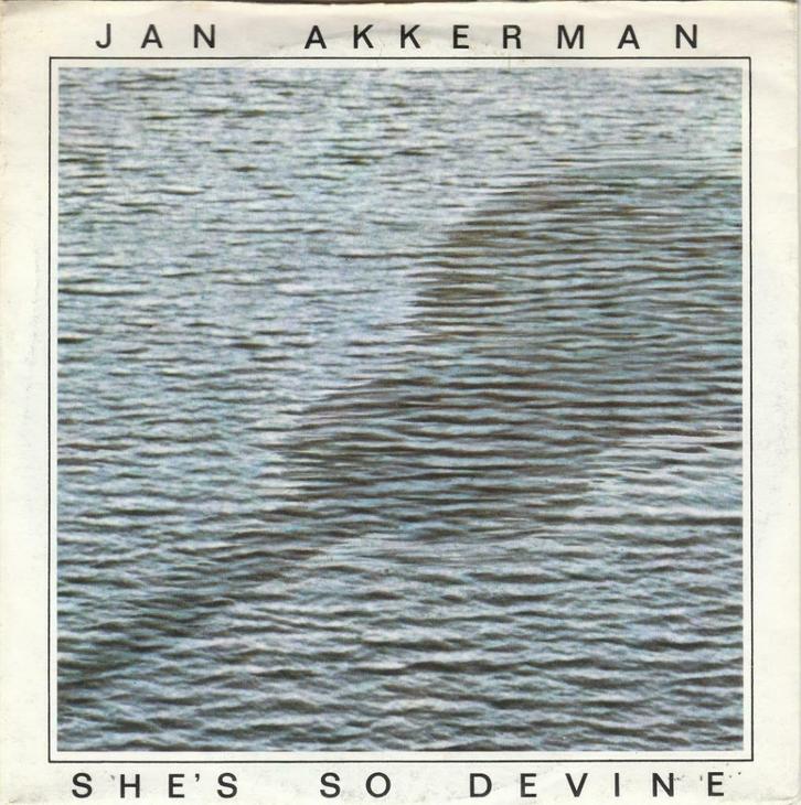 45T: Jan Akkerman: She's so devine : Funk, Cd's en Dvd's, Vinyl Singles, Single, R&B en Soul, 7 inch, Ophalen of Verzenden