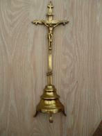 Crucifix du XVIIIème siècle en bronze, Ophalen of Verzenden, Brons