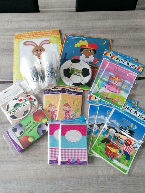 Pakket met kinderfeestjes materiaal, Kinderen en Baby's, Speelgoed | Overig, Ophalen of Verzenden