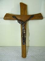 Antiek kruis kruisbeeld teakhout G. Moutié curiosa kunst, Ophalen of Verzenden
