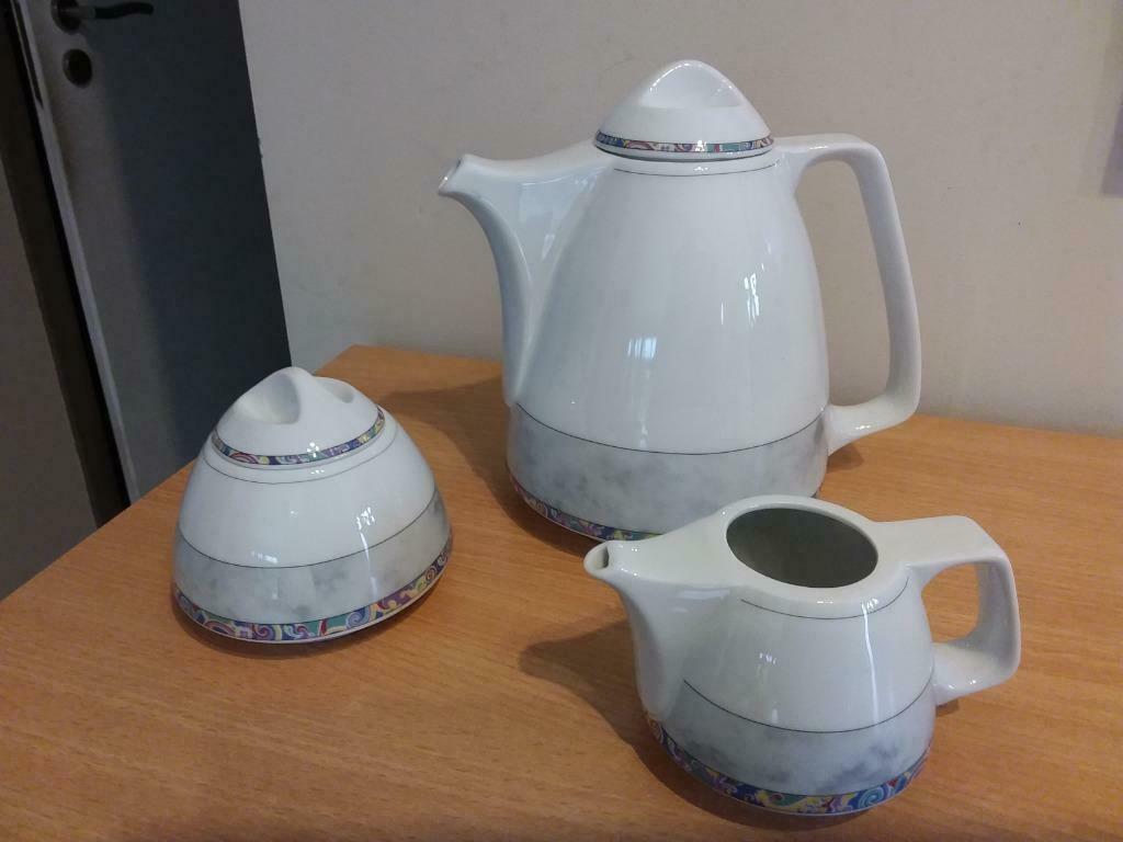 Service à café en porceleine, Maison & Meubles, Cuisine | Vaisselle, Enlèvement, Comme neuf