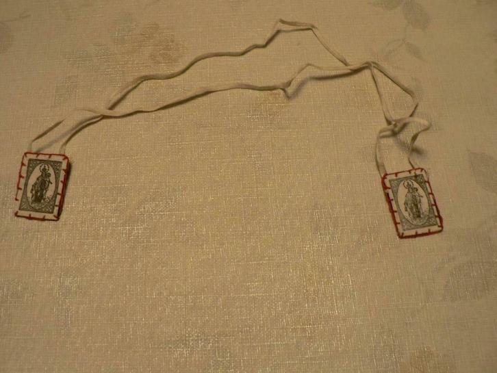 Scapulier, Collections, Religion, Utilisé, Christianisme | Catholique, Autres types, Enlèvement ou Envoi