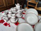 service de table et service à café  en porcelaine, Antiquités & Art, Enlèvement