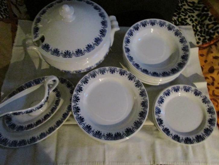 ensemble de service de table, Maison & Meubles, Cuisine | Vaisselle, Comme neuf, Assiettes(s), Autres styles, Porcelaine, Enlèvement