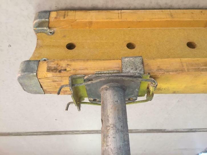 PROMO! ⛩TE HUUR Schoren/stutten/stippen/balkklemmen/schoor⛩, Doe-het-zelf en Bouw, Overige Doe-Het-Zelf en Bouw, Zo goed als nieuw