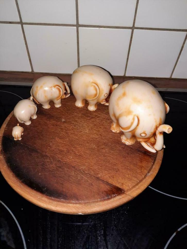 Stenen olifantjes ., Antiek en Kunst, Curiosa en Brocante, Ophalen of Verzenden