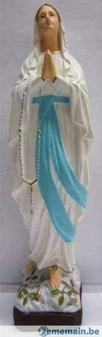 Cherche vierge de Lourdes en plastique dur, Antiquités & Art, Enlèvement ou Envoi