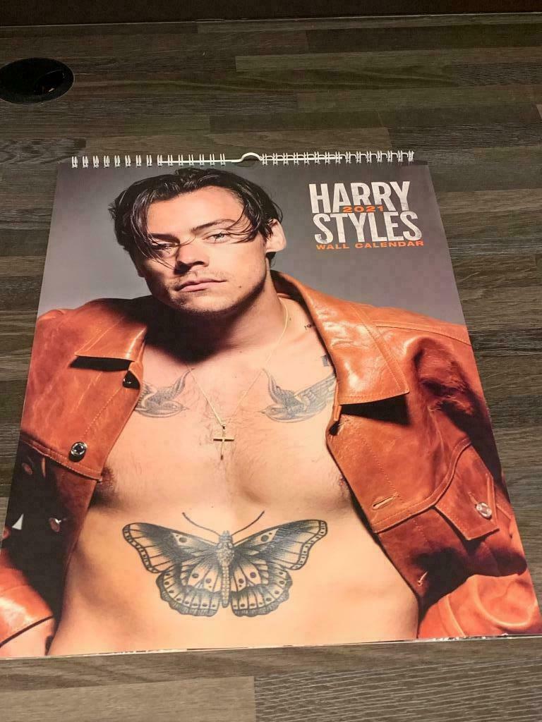 ② Kalender Harry Styles 2021 — Posters — 2dehands
