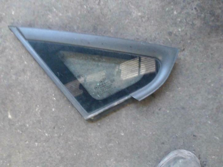 Déflecteur droit Kia Carens 3  2006-2013 LP/13116, Auto-onderdelen, Ruiten en Toebehoren, Kia, Gebruikt, Ophalen of Verzenden