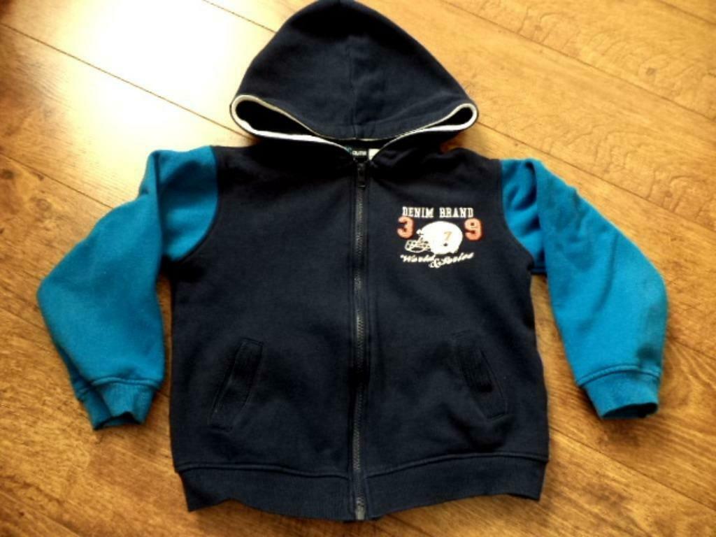 Lot sweat pull polo garçon OKAIDI TAO 8 ans, Enfants & Bébés, Vêtements enfant | Taille 128, Utilisé, Garçon, Pull ou Veste, Enlèvement ou Envoi