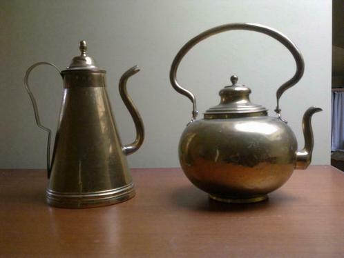 Waterketel en koffiekan in geelkoper, Antiquités & Art, Antiquités | Bronze & Cuivre, Cuivre, Enlèvement ou Envoi