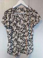 Leuk retro T-shirt blouse H&M (maat 40) bloemen ieper, Kleding | Dames, Gedragen, Maat 38/40 (M), H&M, Ophalen of Verzenden
