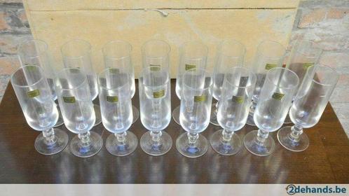 Champagneglazen Luminarc, Huis en Inrichting, Keuken | Servies, Gebruikt, Glas of Glazen