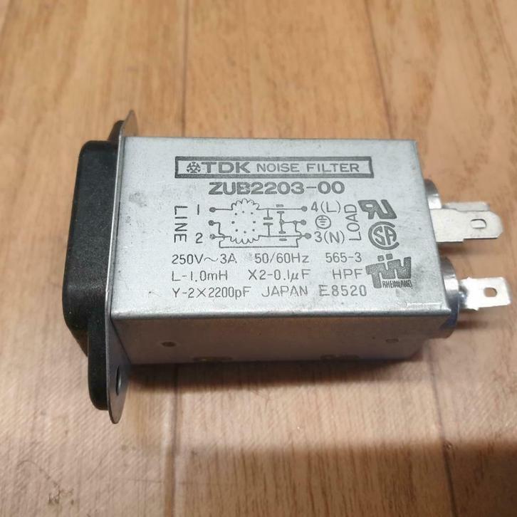 jw1122: netfilter net ontstoorfilter TDK ZUB2203-00 TDK, Hobby & Loisirs créatifs, Composants électroniques, Comme neuf, Enlèvement ou Envoi