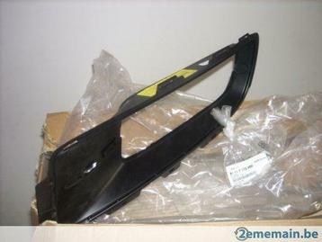 bmw x 5 e 70 left fog lamp covering beschikbaar voor biedingen