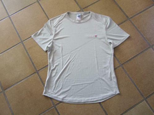 Reebok shirt maat 42, Kleding | Dames, Sportkleding, Gedragen, Overige typen, Maat 42/44 (L), Beige, Ophalen of Verzenden