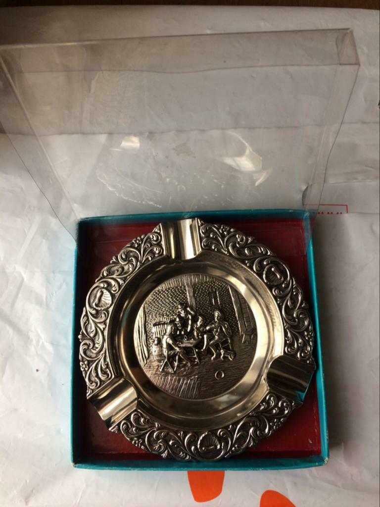 ashtray nieuwe, Enlèvement ou Envoi