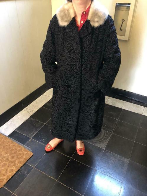 Zwarte bontjas met afneembare kraag, Kleding | Dames, Jassen | Winter, Zo goed als nieuw, Ophalen of Verzenden
