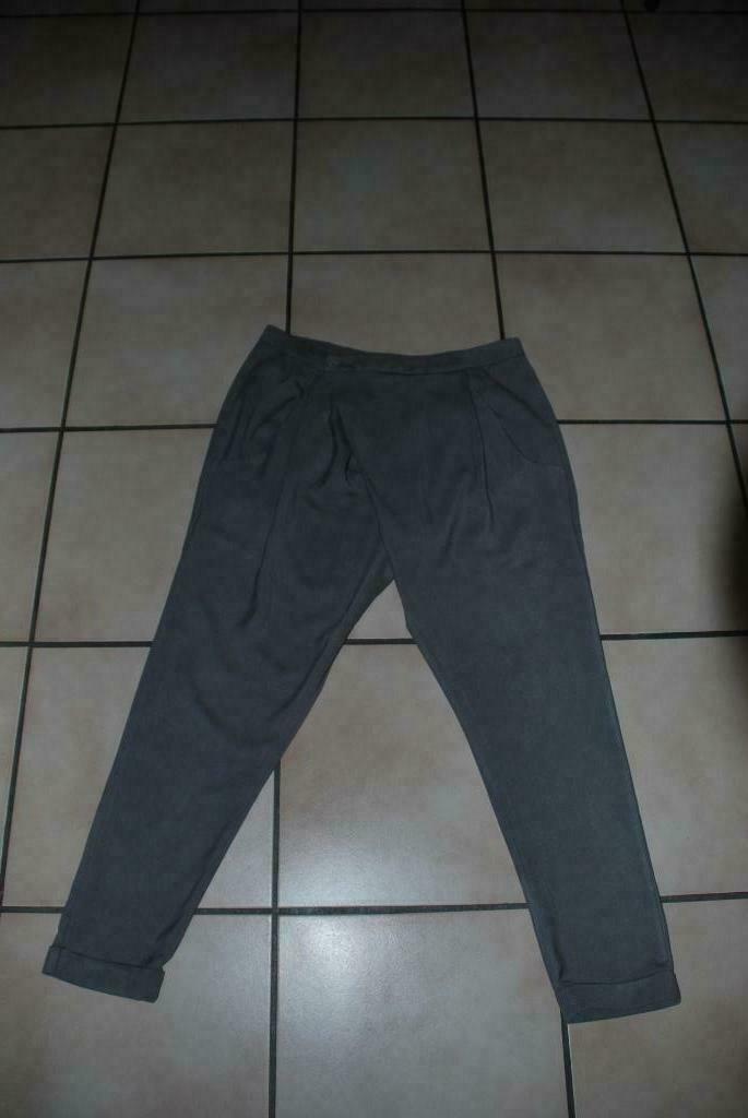 Jurk broek en origineel medium grijs Maat S zo goed als NIEU, Kleding | Dames, Broeken en Pantalons, Zo goed als nieuw, Maat 36 (S)