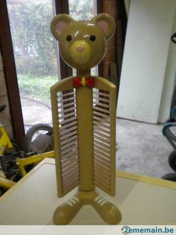 Range CD's enfants neuf beschikbaar voor biedingen