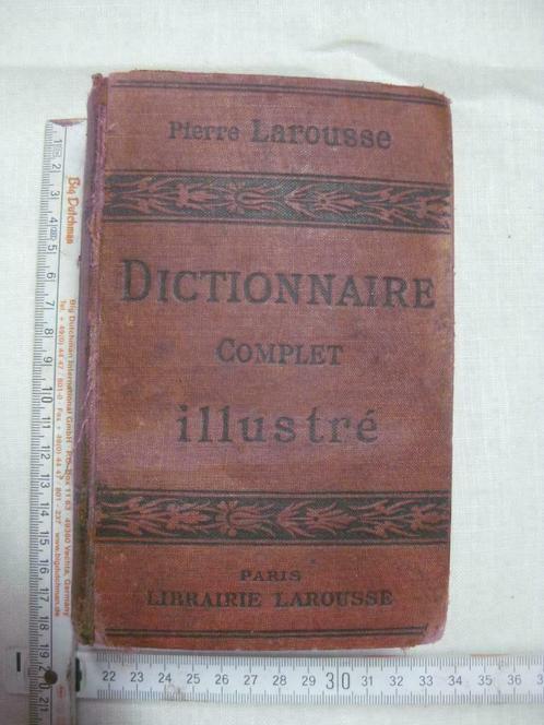 Dictionnaire complet illustré - Larousse Pierre - Vintage., Antiquités & Art, Antiquités | Livres & Manuscrits, Enlèvement ou Envoi
