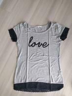 Grijs t-shirt LOVE Lola&Liza - maat 38 - kant aan de mouwen, Kleding | Dames, T-shirts, Grijs, Maat 38/40 (M), Ophalen of Verzenden