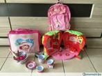 Kit jouets Charlotte aux Fraises, Enfants & Bébés, Jouets | Éducatifs & Créatifs, Enlèvement, Utilisé