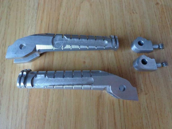 Repose-pieds ARR alu d’origine DUCATI MONSTER 821, 1200, S, Motoren, Onderdelen | Ducati, Nieuw, Ophalen of Verzenden