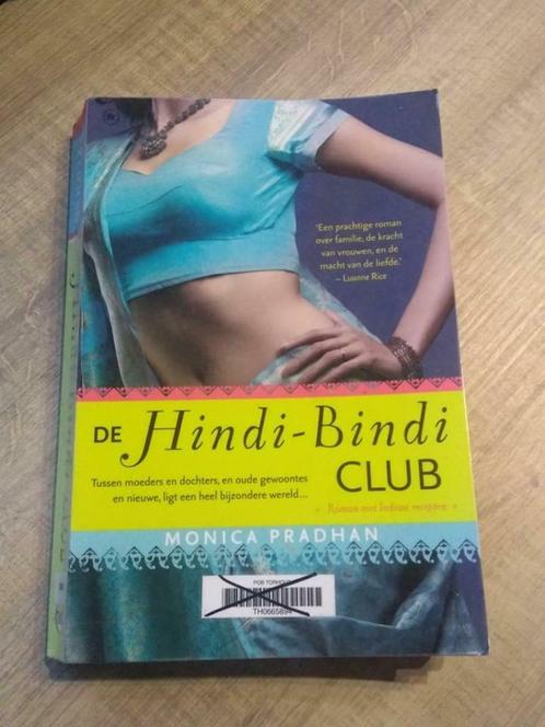 De Hindi - Bindi club, Boeken, Romans, Gelezen, Ophalen of Verzenden