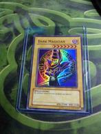 Carte Yu-Gi-Oh! "Dark Magician" SYE-001 1st Edition Holo, Ophalen of Verzenden, Zo goed als nieuw, Speelkaart(en)