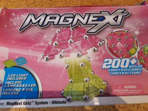 Magnext (Mega Bloks): maak een werkende lamp, Kinderen en Baby's, Speelgoed | Educatief en Creatief, Gebruikt, Knutselen, Bouwen