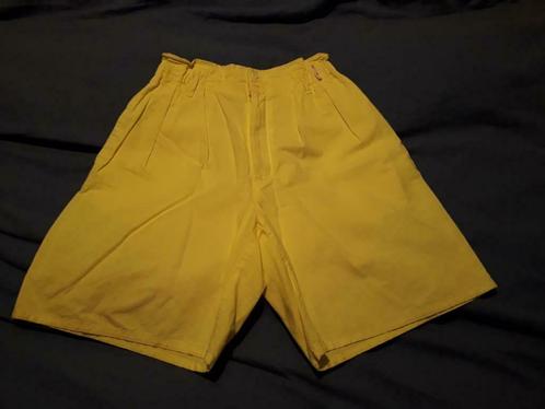 Bermuda Jaune, Enfants & Bébés, Vêtements enfant | Taille 146, Comme neuf, Garçon ou Fille, Pantalon, Enlèvement ou Envoi