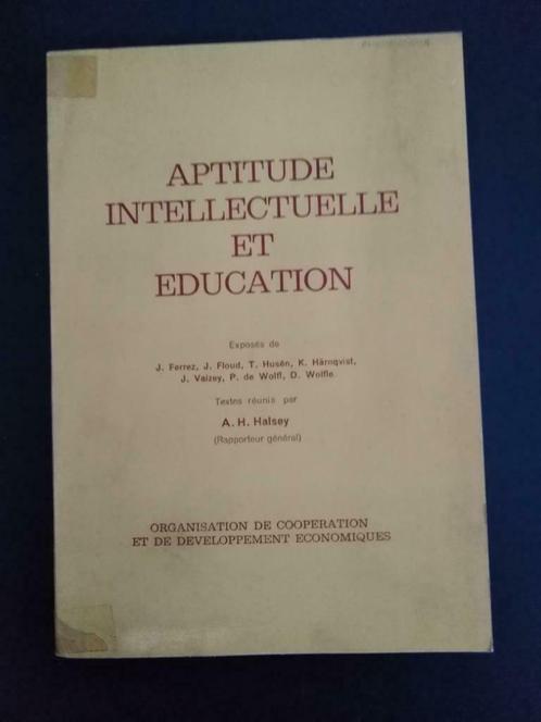 Aptitude intellectuelle et éducation, A.H. Halsey, Livres, Psychologie, Utilisé, Enlèvement ou Envoi