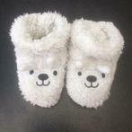 Pantoffels - winter - maat 22/23, Kinderen en Baby's, Kinderkleding | Schoenen en Sokken, Ophalen, Gebruikt, Meisje, Overige typen