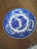 2 belles assiettes de décoration de la faiencerie de Cambrid, Enlèvement ou Envoi