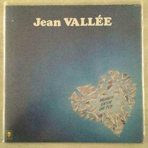LP Jean Vallée - Amoureux Encore Une Fois (TREMA 1981) VG+, CD & DVD, Vinyles | Pop, 1980 à 2000, 12 pouces, Envoi