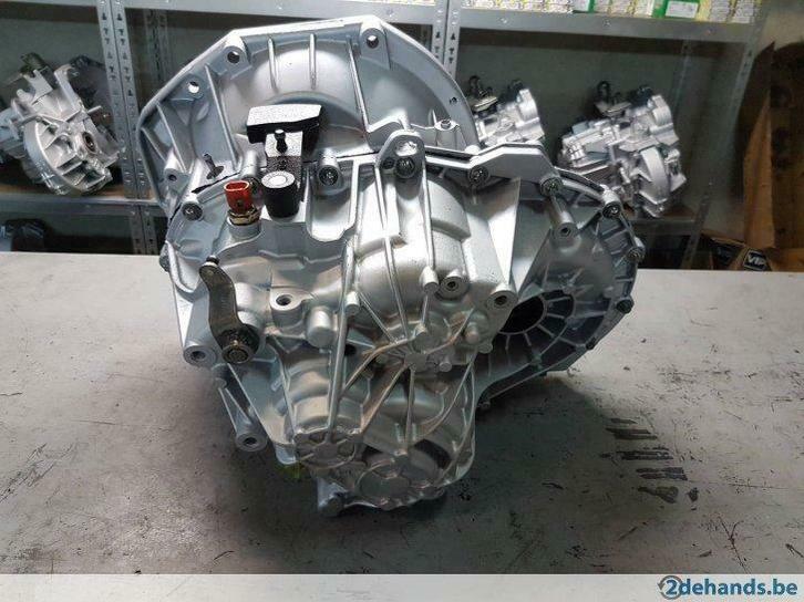 revisie versnellingsbak vivaro, traffic, master, movano, Auto-onderdelen, Transmissie en Toebehoren, Opel, Renault, Gereviseerd