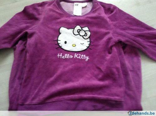 Mooie paarse fluwelen pyjama van Hello Kitty in maat 110-116, Enfants & Bébés, Vêtements enfant | Taille 110, Utilisé, Fille, Vêtements de nuit ou Sous-vêtements