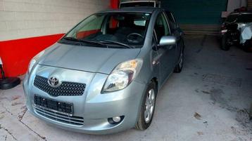 TOYOTA YARIS 1.4D4D 2007 "LINEA SOL" A/C 1er PROP. VENDUE !!