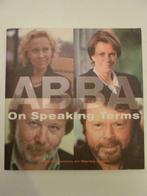 Nederlandstalige ABBA boek: On speaking terms, 325 bdz., Boeken, Artiest, Ophalen of Verzenden, Zo goed als nieuw
