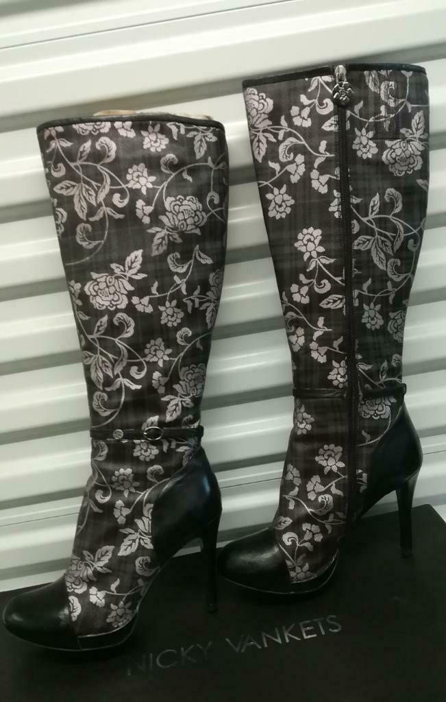 996A* NICKY VAN KETS - mooie zwarte leren laarzen (40), Kleding | Dames, Schoenen, Nieuw, Hoge laarzen, Overige kleuren, Verzenden
