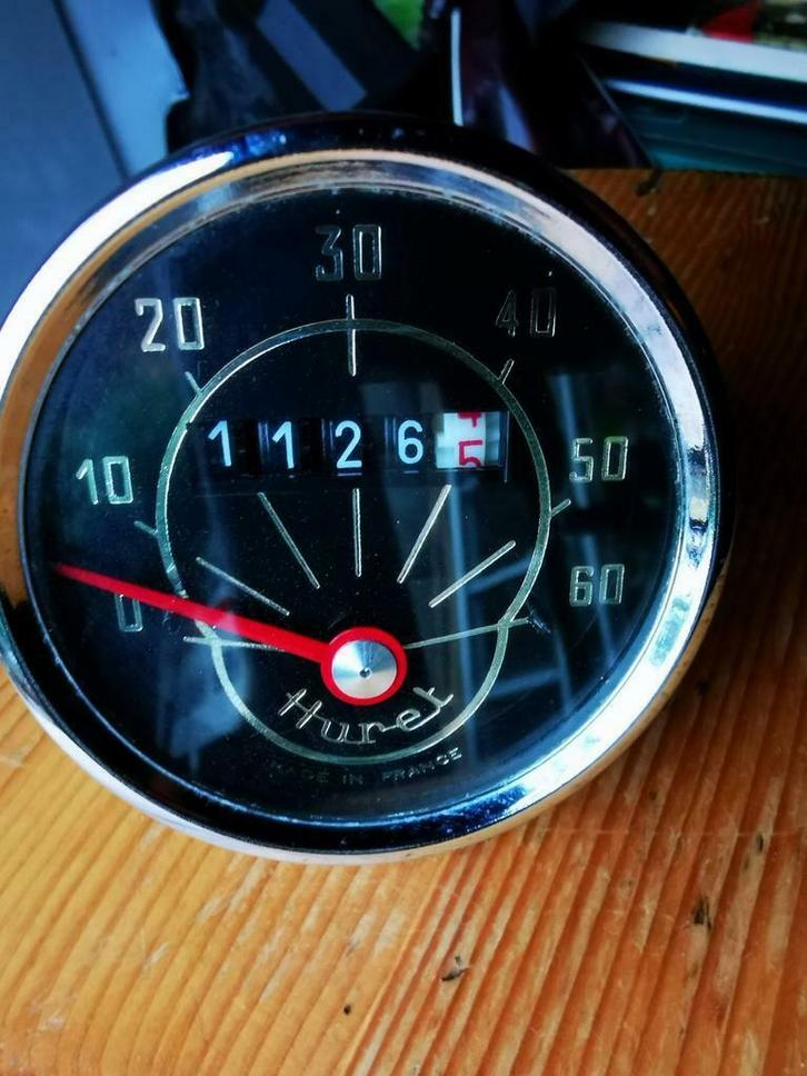 Ronde Huret km/u teller in nieuwstaat puch, tomos of....., Fietsen en Brommers, Brommeronderdelen | Oldtimers, Zo goed als nieuw