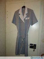 Robe grise taille 46, Porté