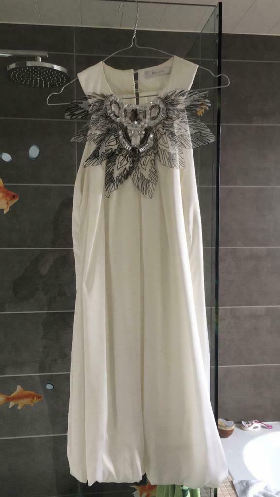 Trouwkleed tot kniehoogte van Siste’s maat Medium, Kleding | Dames, Trouwkleding en Trouwaccessoires, Zo goed als nieuw, Trouwjurk