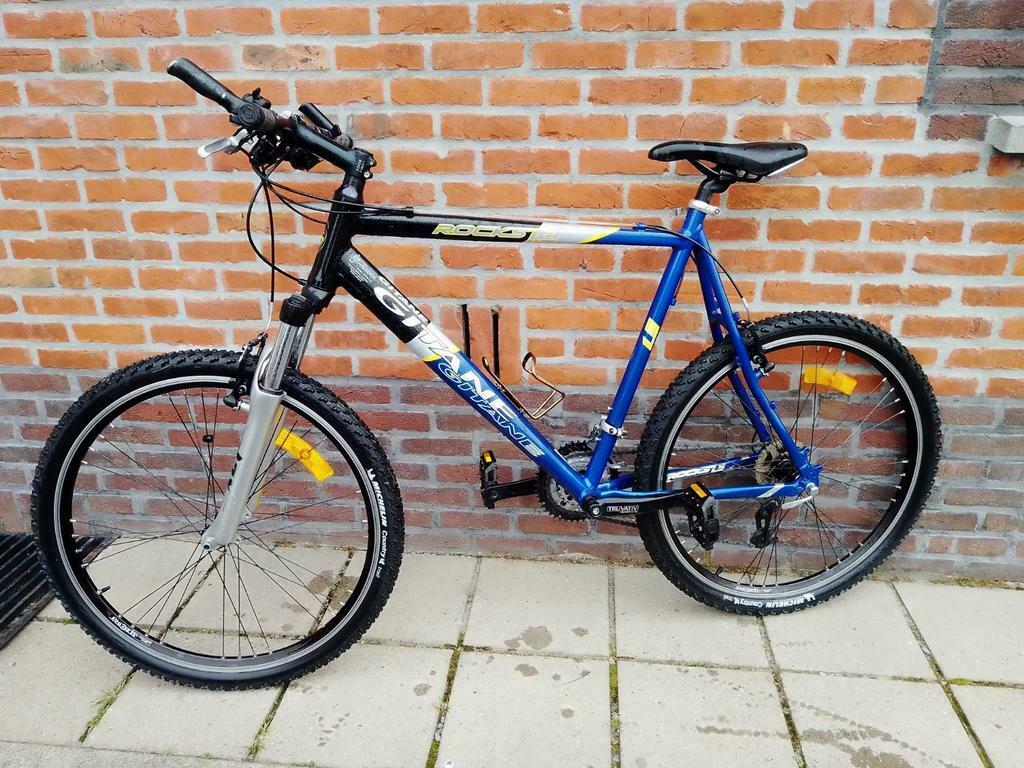 ② Gitane XL aluminium 27 versnellingen verstelbare vering — Fietsen |  Mountainbikes en ATB — 2dehands