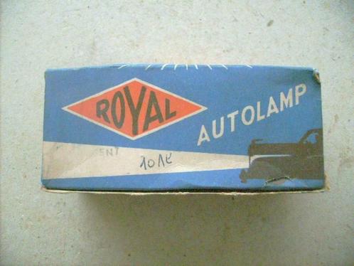 Lampes 6V 5W Royal. Pied BA15d, Autos : Pièces & Accessoires, Éclairage, Pièces américaines, Pièces Oldtimer ou Ancêtre, Autres marques automobiles