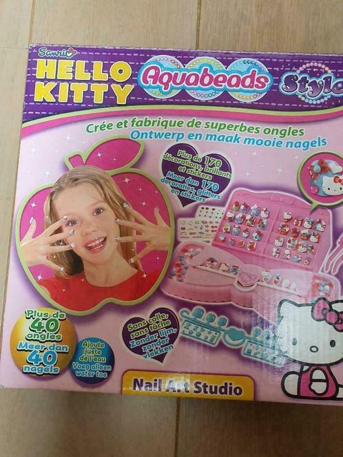 Hello Kitty Nail Art Studio - 6 jaar +, Enfants & Bébés, Jouets | Éducatifs & Créatifs, Utilisé, Bricolage, Enlèvement ou Envoi